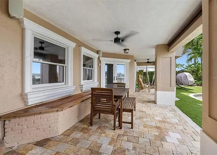 Holiday home Intercoastal Escape - Water Views - Pool & Hot Tub Clearwater Beach
