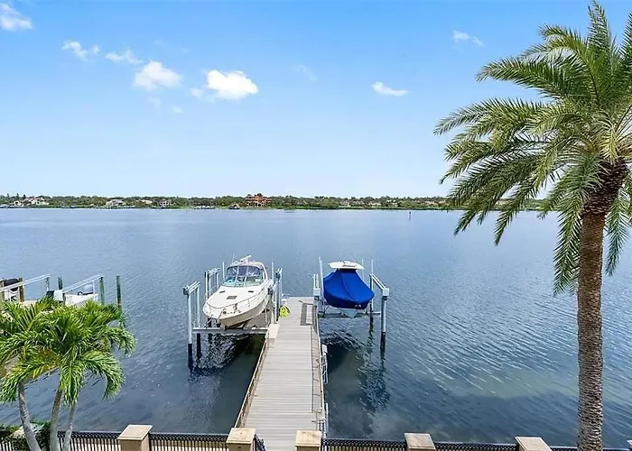 Intercoastal Escape - Water Views - Pool & Hot Tub