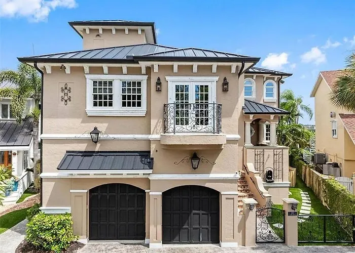 Holiday home Intercoastal Escape - Water Views - Pool & Hot Tub Clearwater Beach